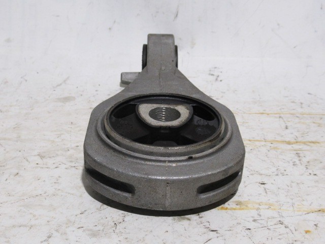 Alfa Romeo Giulietta alsó kitámasztóbak 50521924