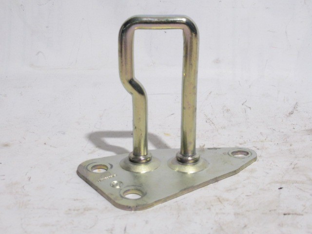 Alfa Romeo Giulietta 2010-2020 jobb hátsó ülés tartó 51906944