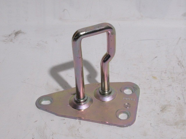 Alfa Romeo Giulietta 2010-2020 bal hátsó ülés tartó 51906945