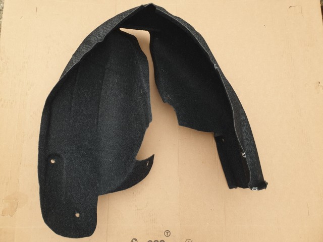 Alfa Romeo Gt gyári új bal hátsó kerékjárati dobbetét 60698895