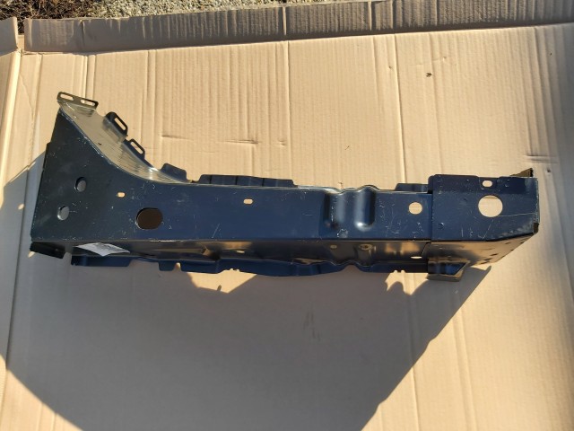 Fiat Bravo 2007-2014, Lancia Delta 2008-2014 gyári új bal első sárvédő tartó 51808925