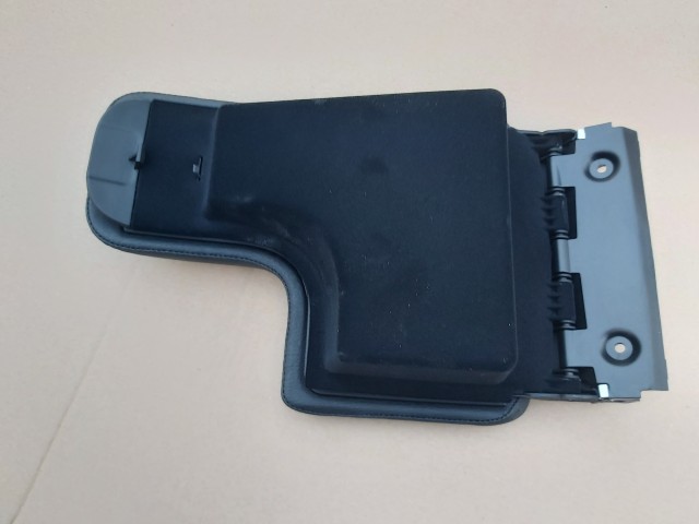 Alfa Romeo 159 gyári új könyöklő fedél 156062296