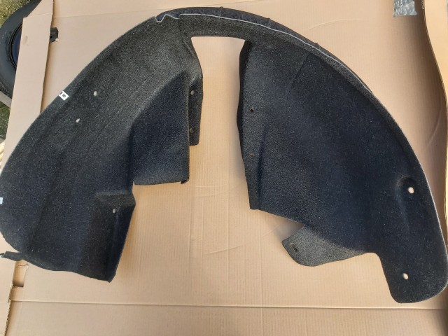 Alfa Romeo Gt gyári új jobb hátsó kerékjárati dobbetét 60698894