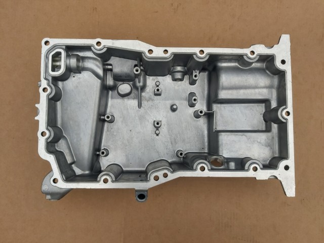 Alfa Romeo 159, Brera, Spider 2,2 16v benzin gyári új olajteknő 55193668