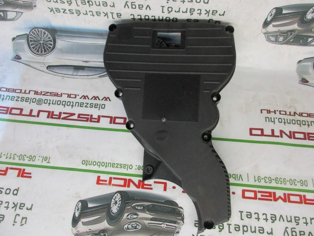 Fiat 1,6 benzin , után gyártott új vezérmű burkolat