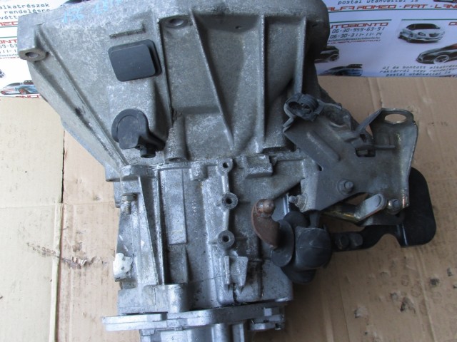Alfa Romeo 156 1,8 TS 5 sebességes váltó 