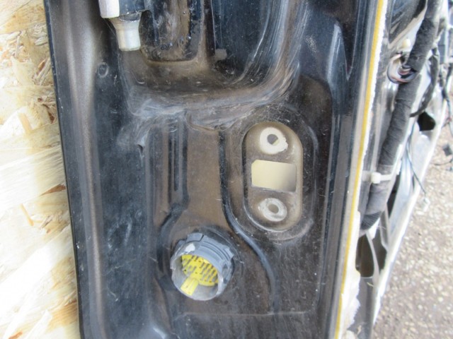 52064 Alfa Romeo Gt fekete színű, jobb oldali ajtó 