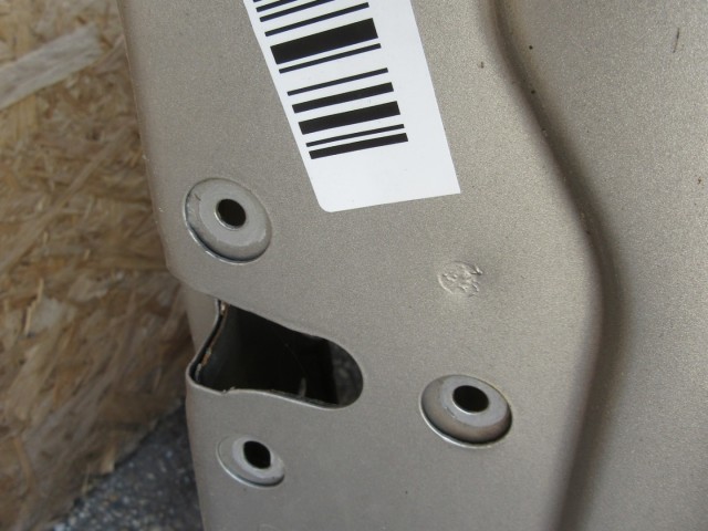 61881 Fiat Stilo 3 ajtós, ezüst színű jobb oldali ajtó