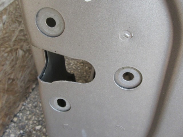 61870 Fiat Stilo 3 ajtós, ezüst színű jobb oldali ajtó