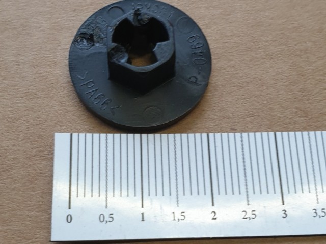 Alfa Romeo 159,Brera utángyártott új karosszéria anya 10628475