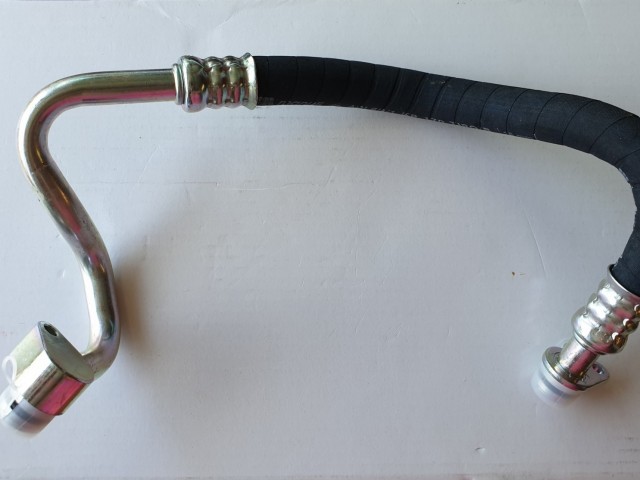 Fiat Stilo 1,9 16v Mjet gyári új olajhűtő cső 51702404