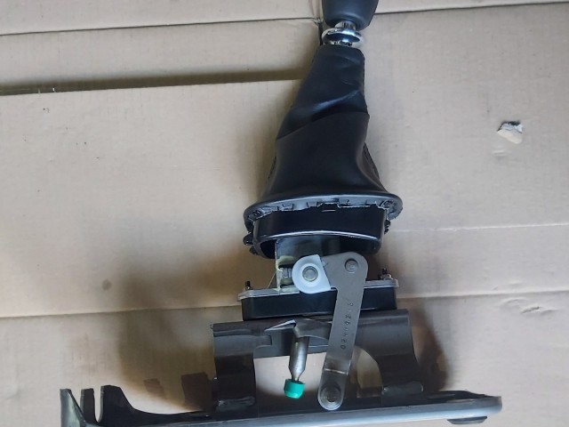 Fiat Freemont gyári új váltókulissza K05106035AG