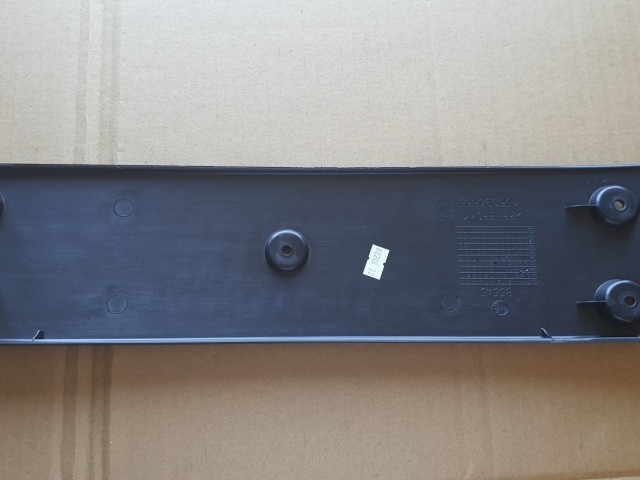 Alfa Romeo Giulietta gyári új első rendszámtábla tartó  156094917