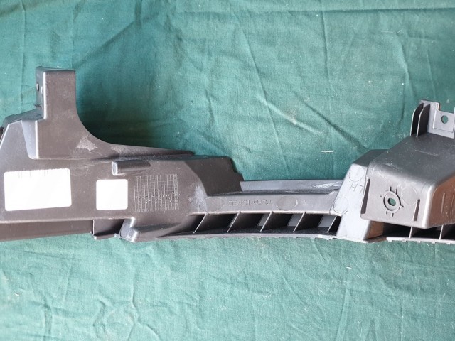 Alfa Romeo Giulia  2016- gyári új, bal hátsó lökhárító tartó 50548333