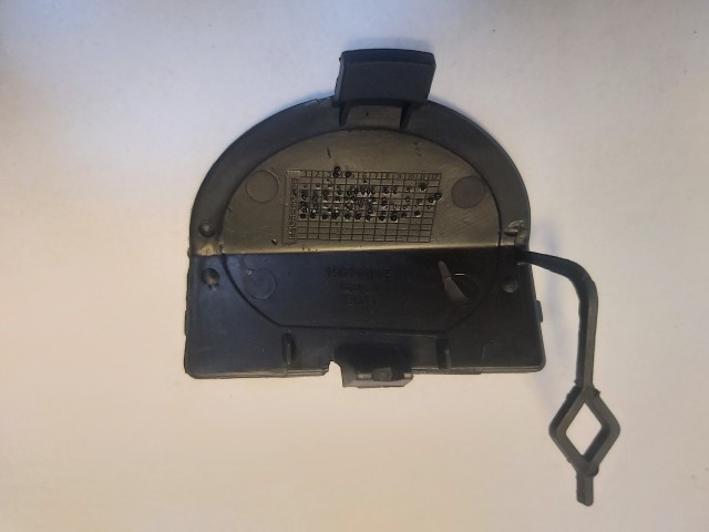 Alfa Romeo Giulietta gyári új hátsó vonószem takaró 156117147