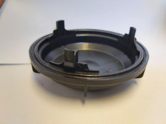 Alfa Romeo 159, Brera, Spider Gyári Új első fényszóró izzó takaró kupak 42820749