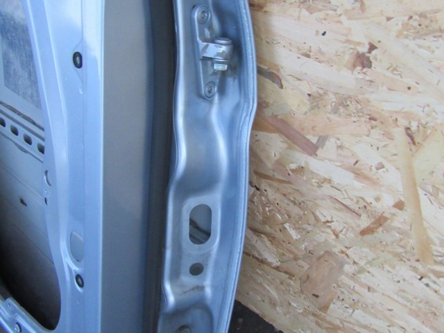 121859 Mercedes B-Class 2005-2011 bal hátsó ajtó 