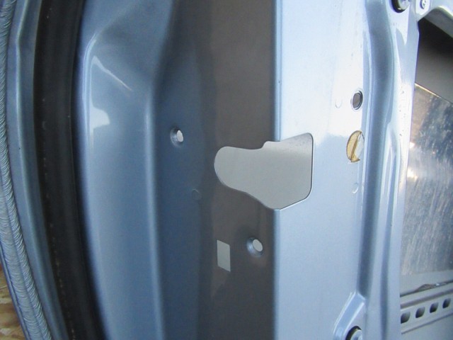 121859 Mercedes B-Class 2005-2011 bal hátsó ajtó 