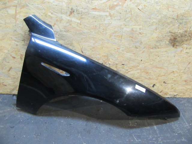 121927 Alfa Romeo 159, Brera, Spider jobb első sárvédő 60688211