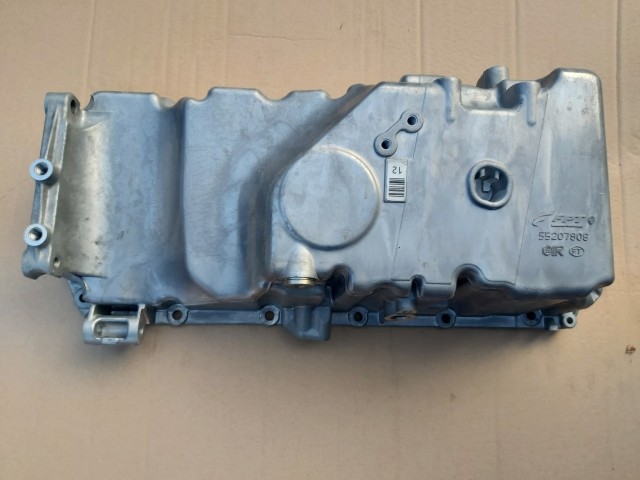 Alfa Romeo 159 2,4 20v Mjet 4x4 gyári új olajteknő 55207906