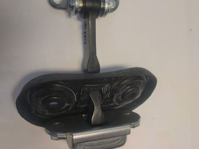 Fiat Croma gyári új első ajtóhatároló 51768628