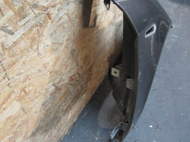 121966 Alfa Romeo 159, Brera, Spider jobb első sárvédő a képen látható sérüléssel 60688211