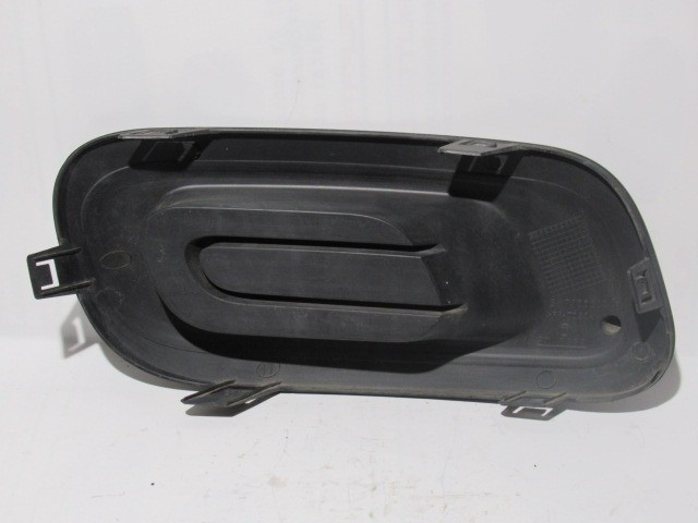 Fiat Panda III. 735520448 számú, bal első díszrács