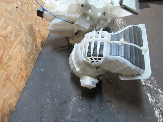 Fiat Punto manuál klímás fűtésboksz 735523090