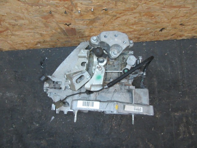 128092 Alfa Romeo Giulietta 1,6 16v Diesel váltó