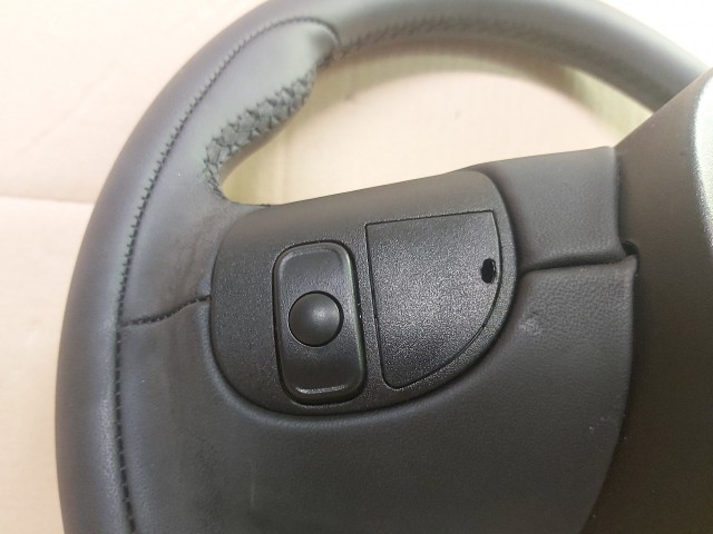 129345 Fiat 500 L FL 2017- Fekete bőr kormánykerék 735693107