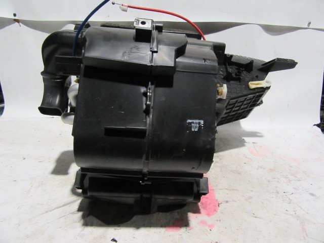 128083 Ford Fiesta 2008-2013 manuál klímás fűtésboksz 8v5119b555am