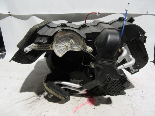 128083 Ford Fiesta 2008-2013 manuál klímás fűtésboksz 8v5119b555am
