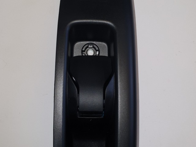 Fiat Doblo 2009-2015 gyári új bal első, belső ajtóbehúzó kilincs, két elektromos ablakos kivitel 735498684