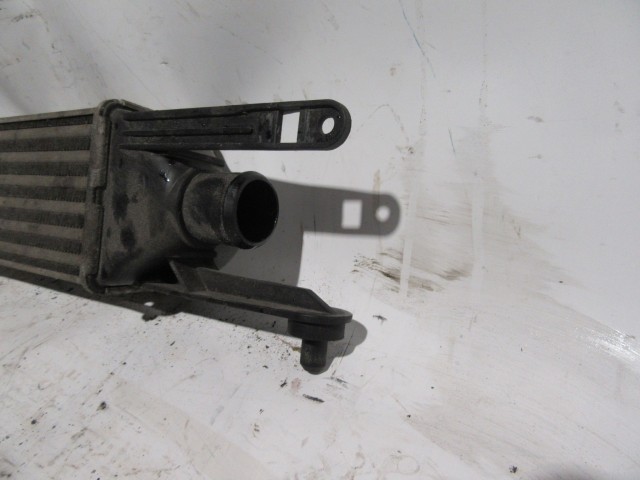 Fiat Punto 1,3 16v Diesel intercooler hűtő 