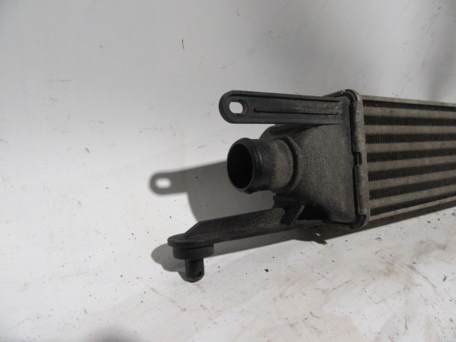 Fiat Punto 1,3 16v Diesel intercooler hűtő 