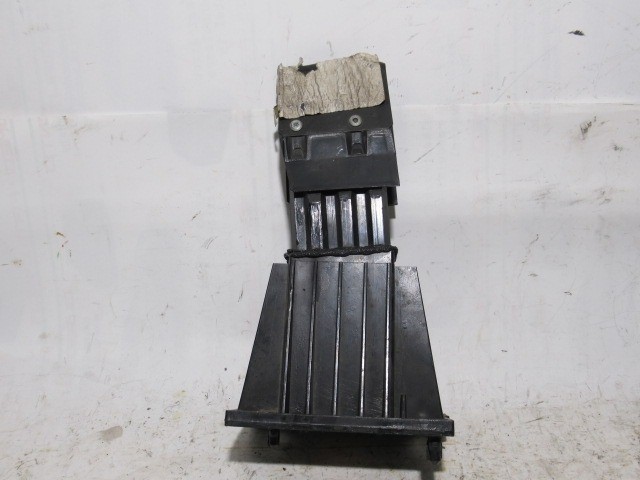 Alfa Romeo Giulietta bal első energiaelnyelő 50520273