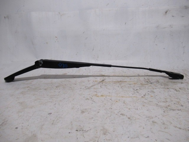 Fiat Bravo 2007-2014, Lancia Delta 2008-2014 bal első ablaktörlő kar 51757527