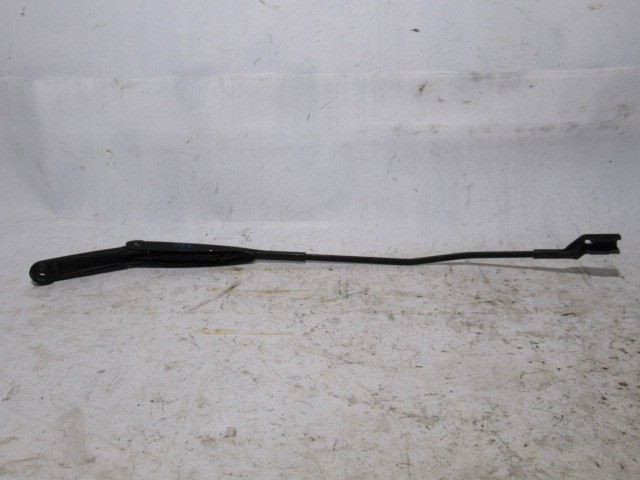 Fiat Bravo 2007-2014, Lancia Delta 2008-2014 jobb első ablaktörlő kar 51757529