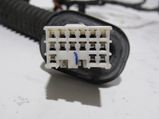 Hyundai I20 bal hátsó ajtó kábel köteg 916501J020-00