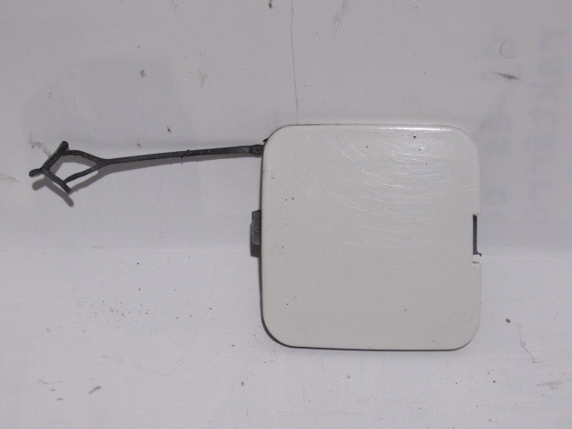 125762 Fiat Doblo III.-IV. hátsó vonószem takaró 