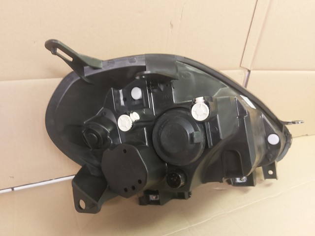 Fiat Punto Evo utángyártott új, antracit belsős, bal első fényszóró