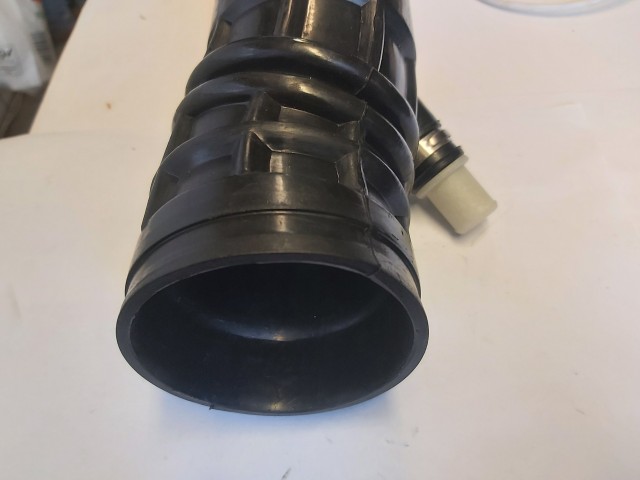 Alfa Romeo 147, Gt Utángyártott új, levegőcső légtömeg mérőről a turbóba 46794405