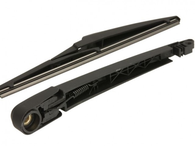 Toyota Corolla Verso 2004-2009 utángyártott új hátsó ablaktörlő kar lapáttal