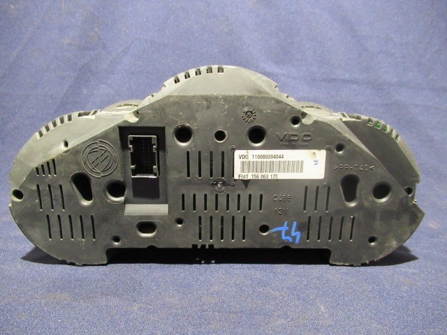 Alfa Romeo 147 benzin óracsoport 156063175