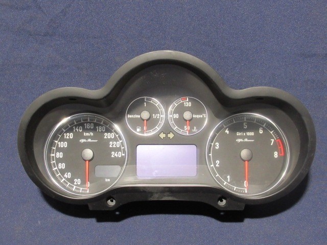 Alfa Romeo 147 benzin óracsoport 156071215