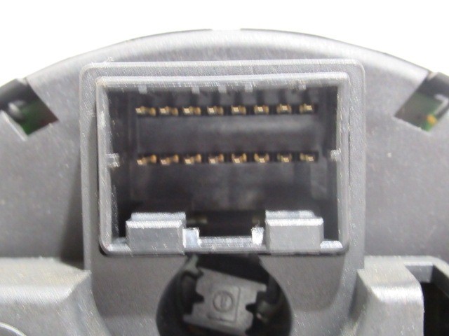 130041 Alfa Romeo 156 fordulatszámmérő 