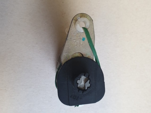 Fiat Grande Punto jobb első zárbetét ház 3 ajtós