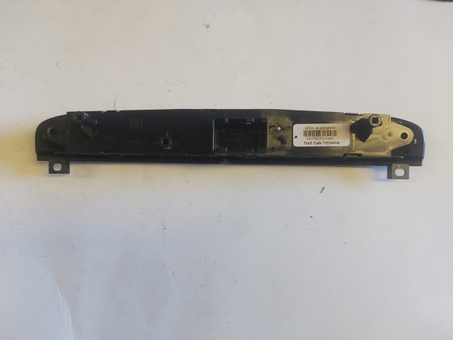 Fiat Punto Evo elakadásjelző kapcsoló 73544948