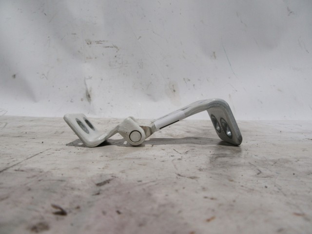 128151 Fiat Doblo III.-IV jobb oldali felső ajtózsanér 