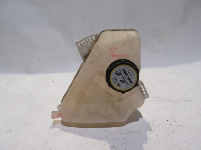 Ford Fiesta kiegyenlítő tartály 